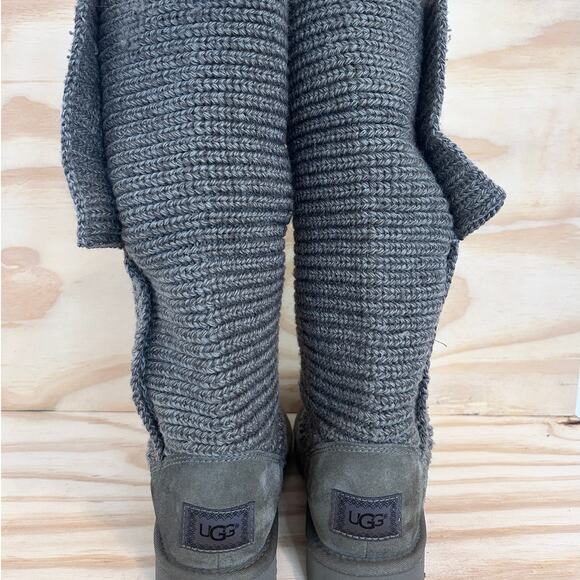 UGG - Classic Cardy Knit - Boots - Gray - Women's - 7 - S/N 1016555 - Picture 6 of 8